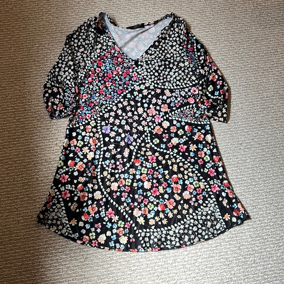 - LoveU. dear dress - Picture 1 of 1